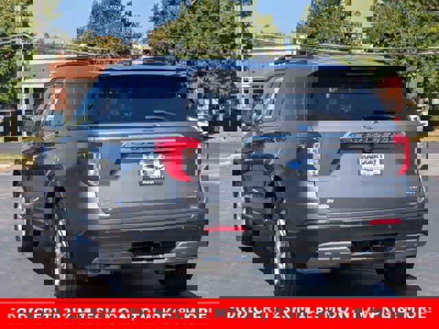 Certified 2023 Ford Explorer XLT w/ Equipment Group 202A image 5