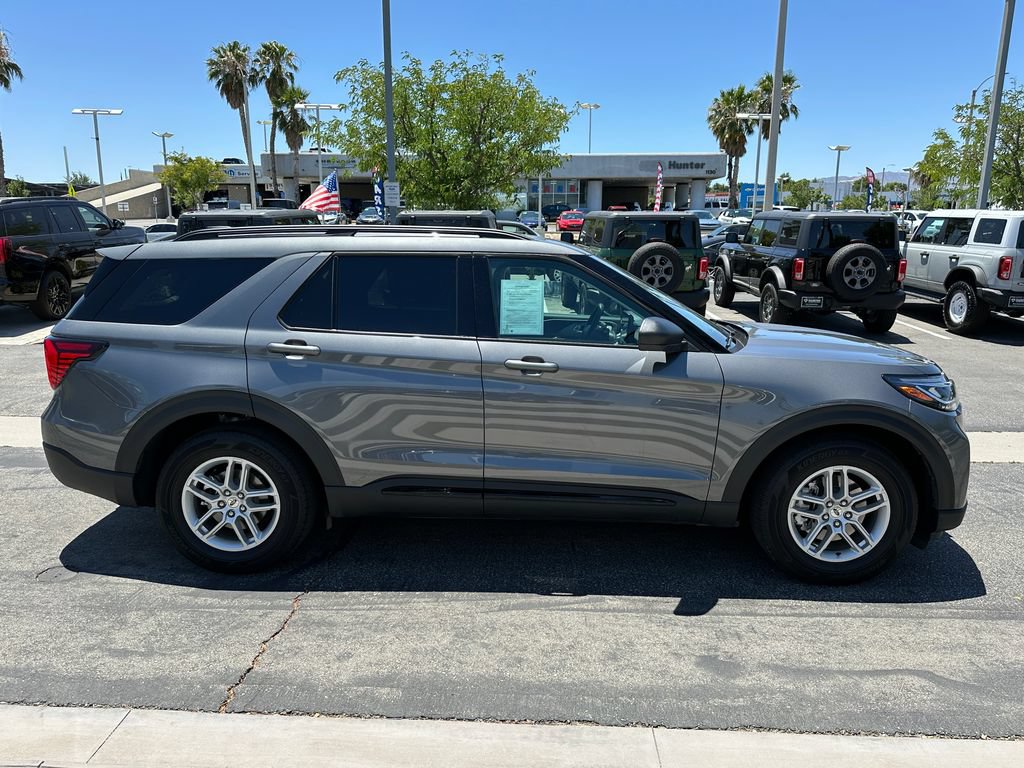 Certified 2026 Ford Explorer Active w/ Active Comfort Package RWD image 9