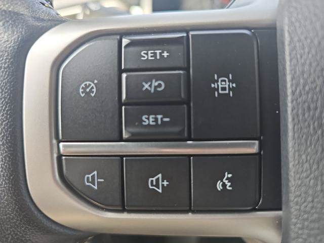 Certified 2024 Ford Expedition XLT AWD/4WD image 17