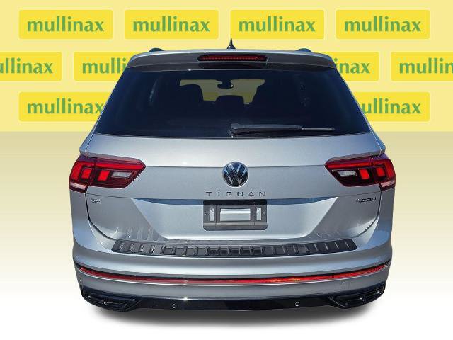 Used 2024 Volkswagen Tiguan SE R-Line AWD/4WD image 30
