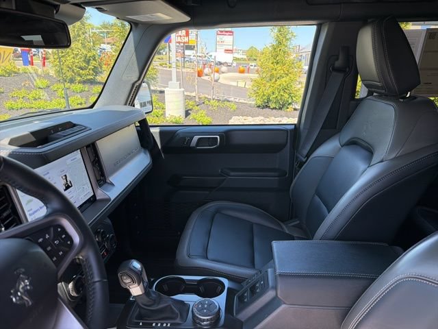 Certified 2025 Ford Bronco Outer Banks AWD/4WD image 16