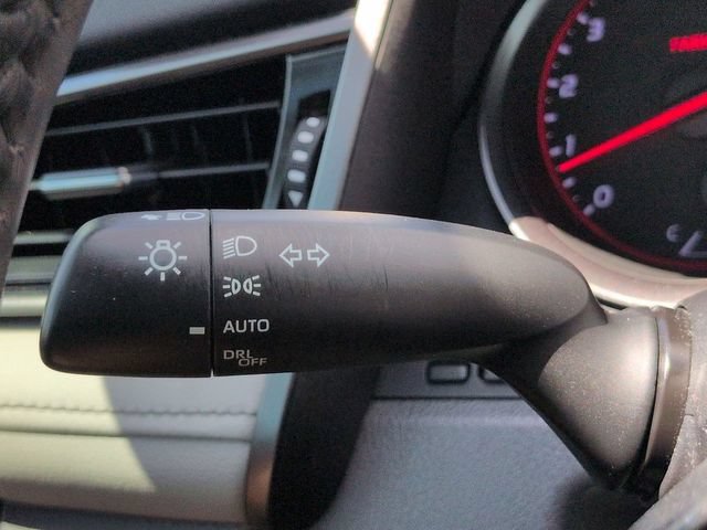Used 2022 Toyota Camry XSE FWD image 26