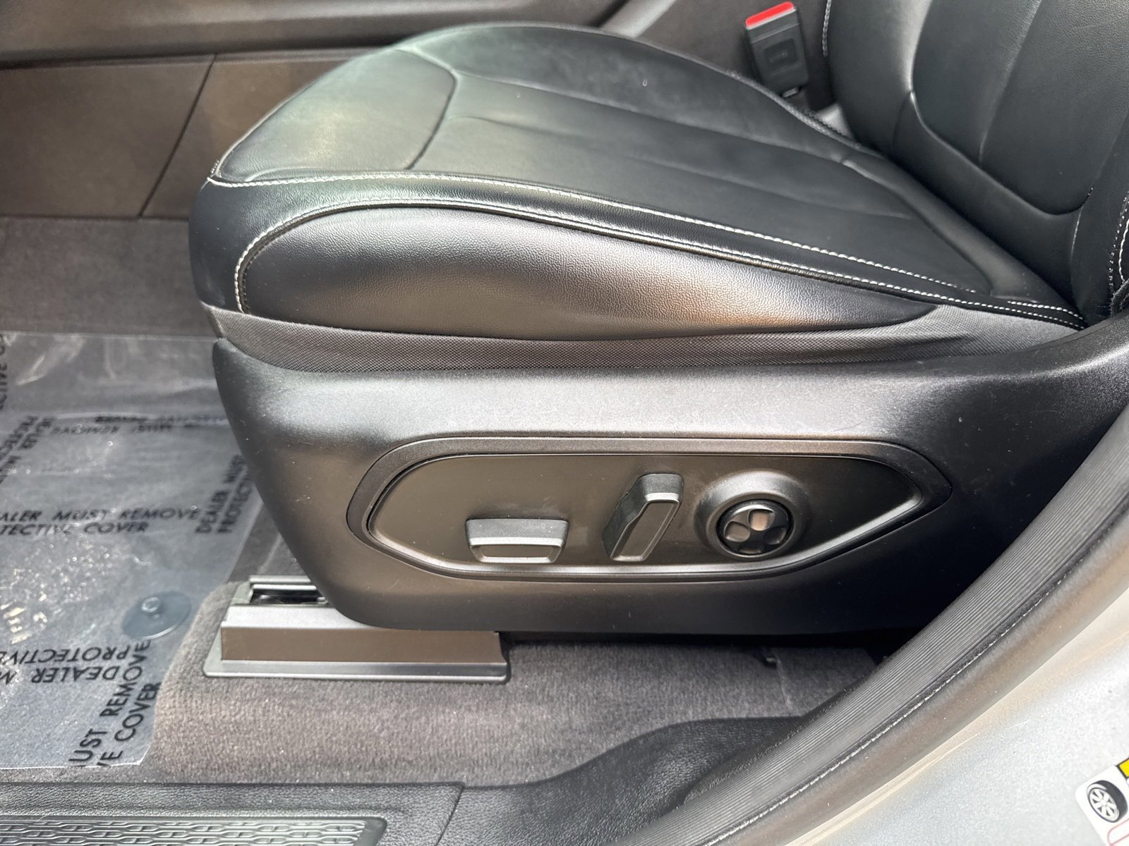 Used 2021 Jeep Grand Cherokee L Limited image 42