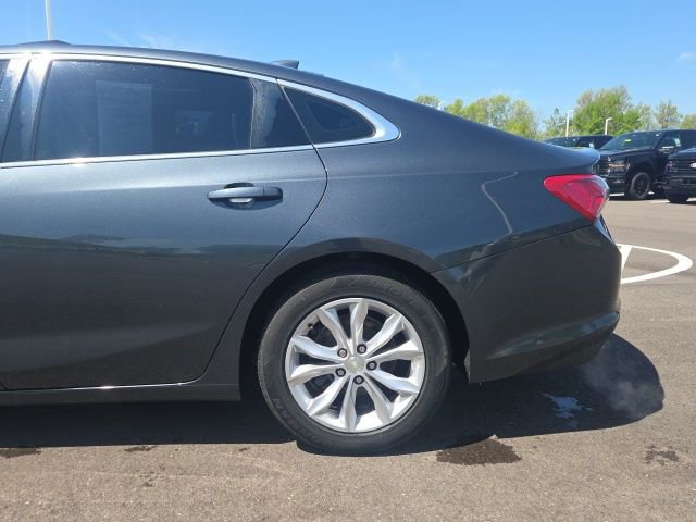 Used 2020 Chevrolet Malibu LT FWD image 12