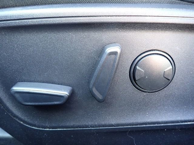 Certified 2023 Ford Escape Platinum AWD/4WD image 24