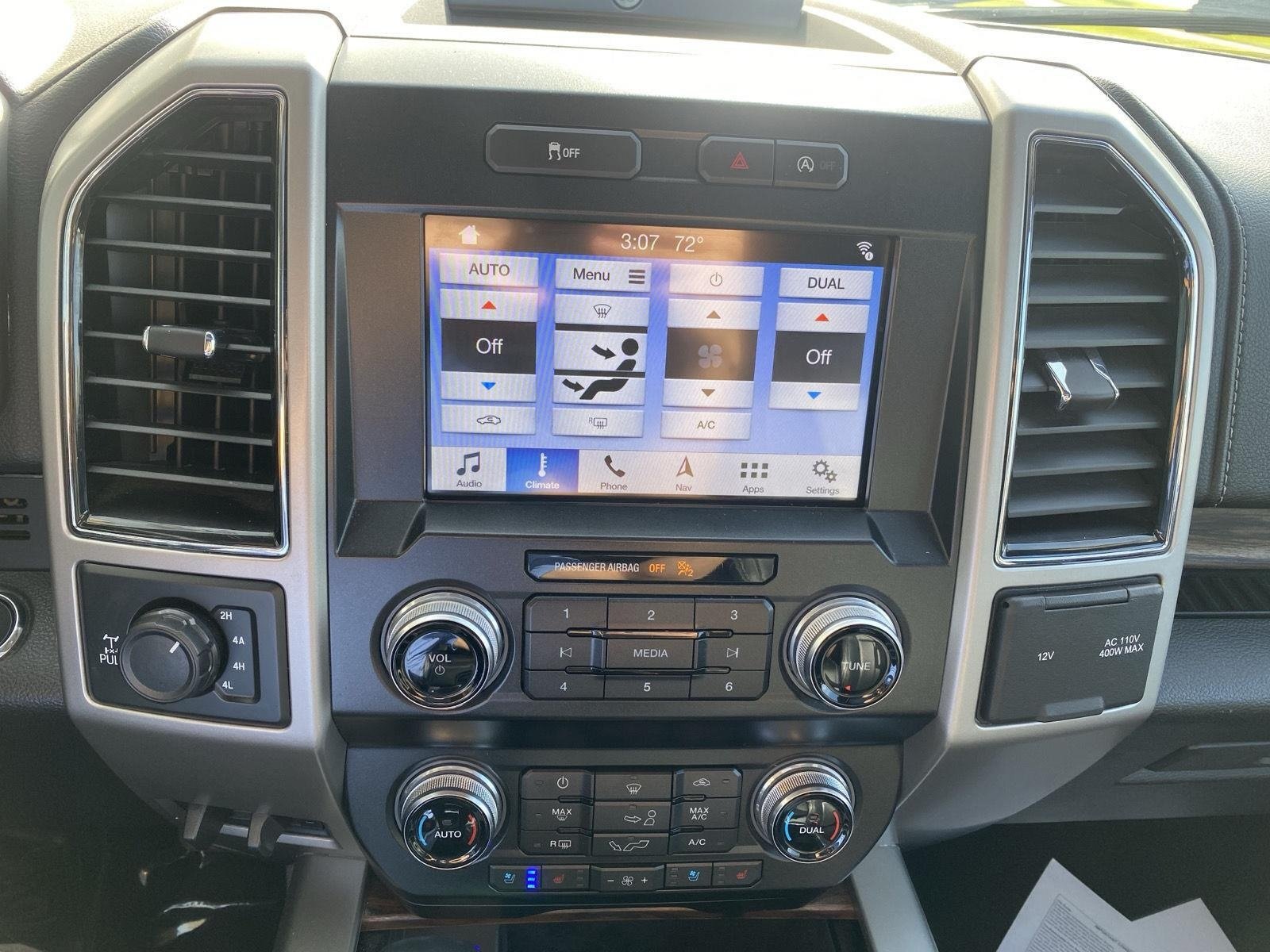 Certified 2019 Ford F150 Lariat w/ Equipment Group 502A Luxury AWD/4WD image 19