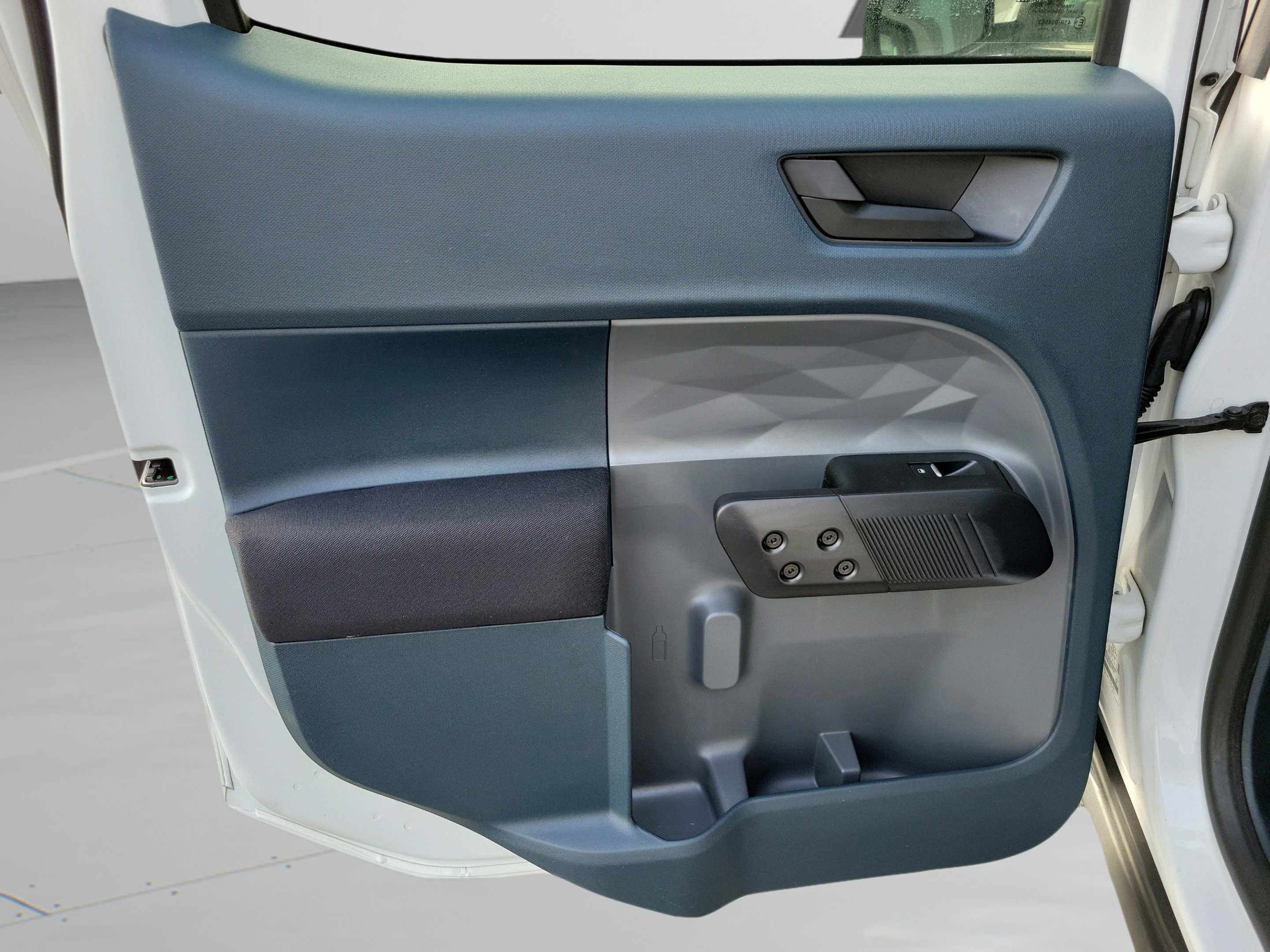 Certified 2022 Ford Maverick XL FWD image 14