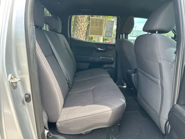 Used 2019 Toyota Tacoma TRD Off-Road image 14