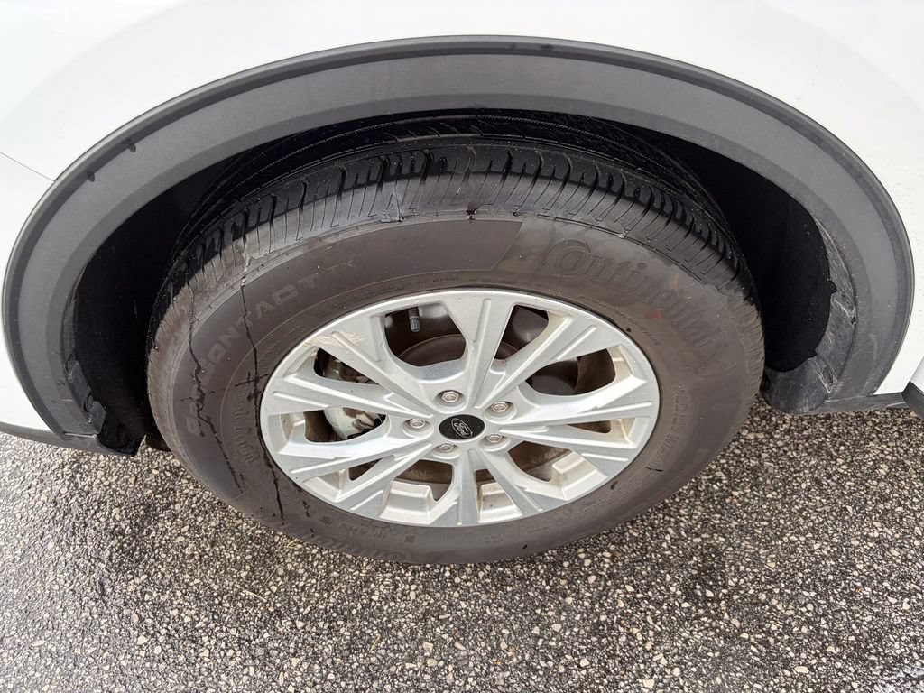 Certified 2025 Ford Escape Active AWD/4WD image 28