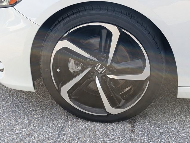 Used 2019 Honda Accord Sport image 4