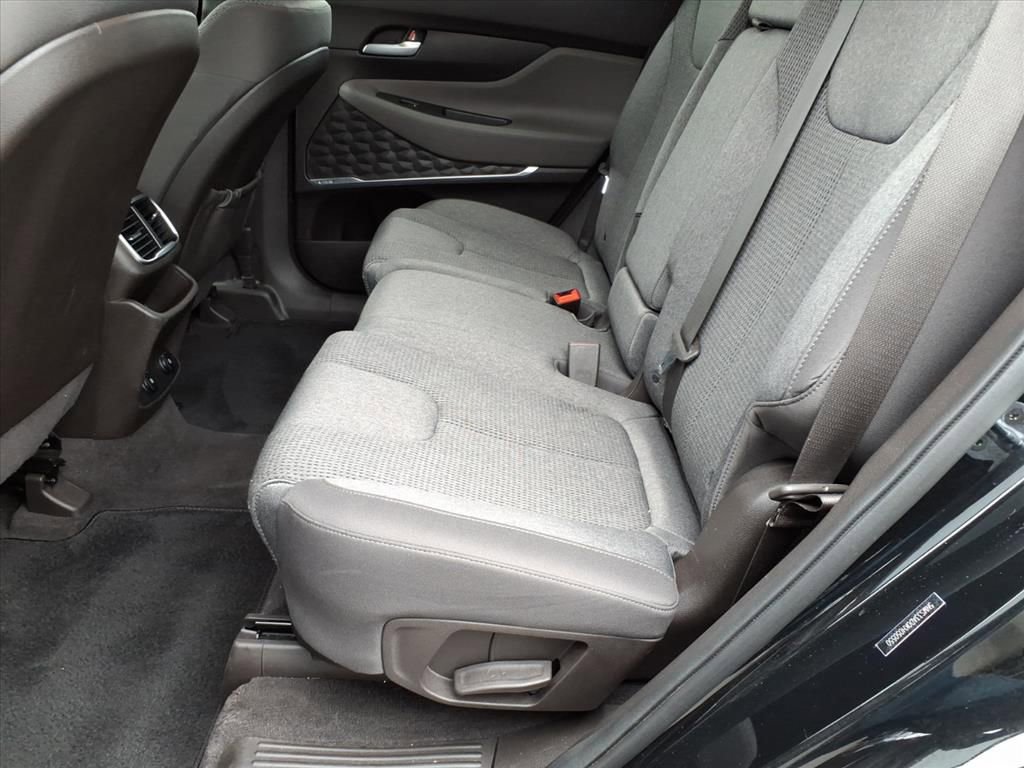 Used 2019 Hyundai Santa Fe SEL image 11