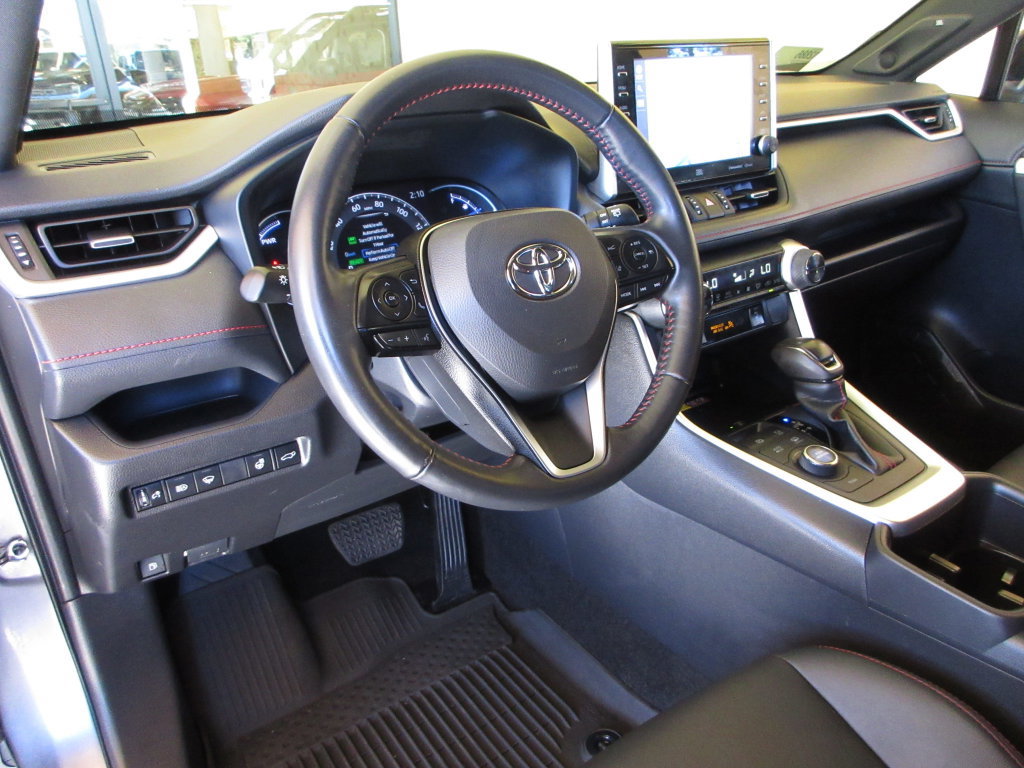 Used 2022 Toyota RAV4 XSE w/ Weather Package AWD/4WD image 14