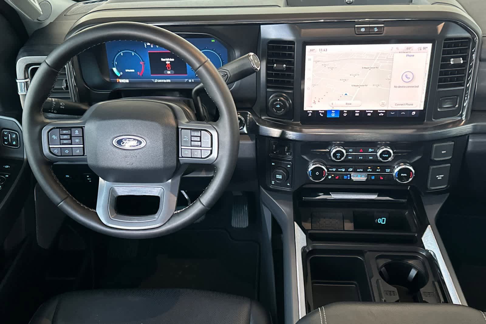 Certified 2025 Ford F350 Lariat w/ Lariat Ultimate Package AWD/4WD image 14