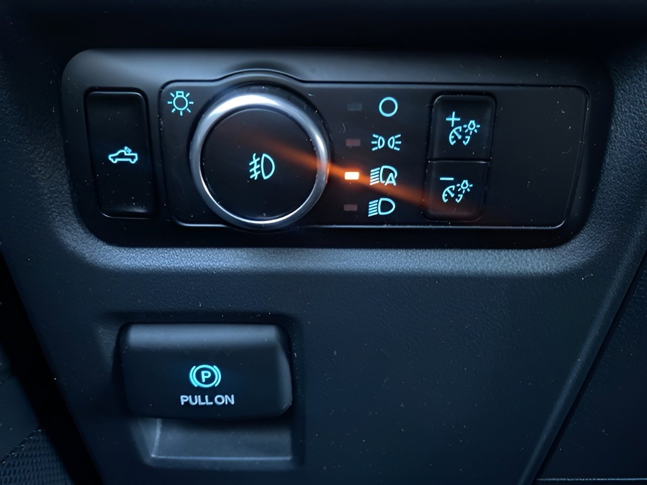 Certified 2023 Ford F150 XL w/ STX Appearance Package image 16