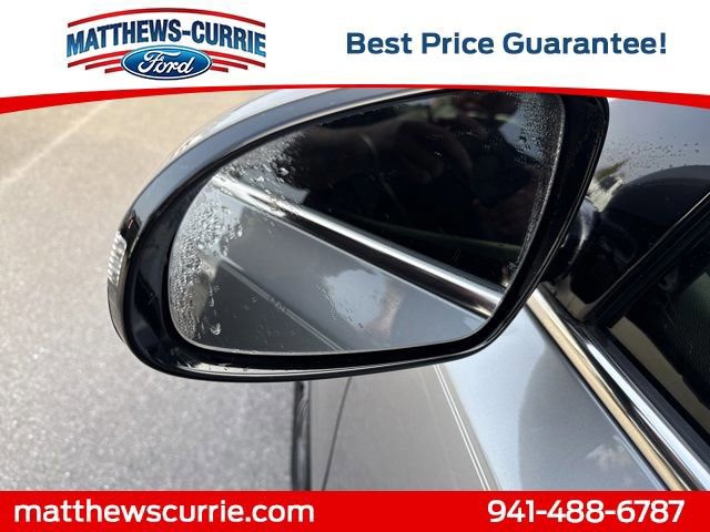 Used 2022 Kia Sportage EX w/ EX Technology Package image 8