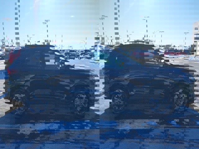 Certified 2025 Ford Escape ST-Line image 9