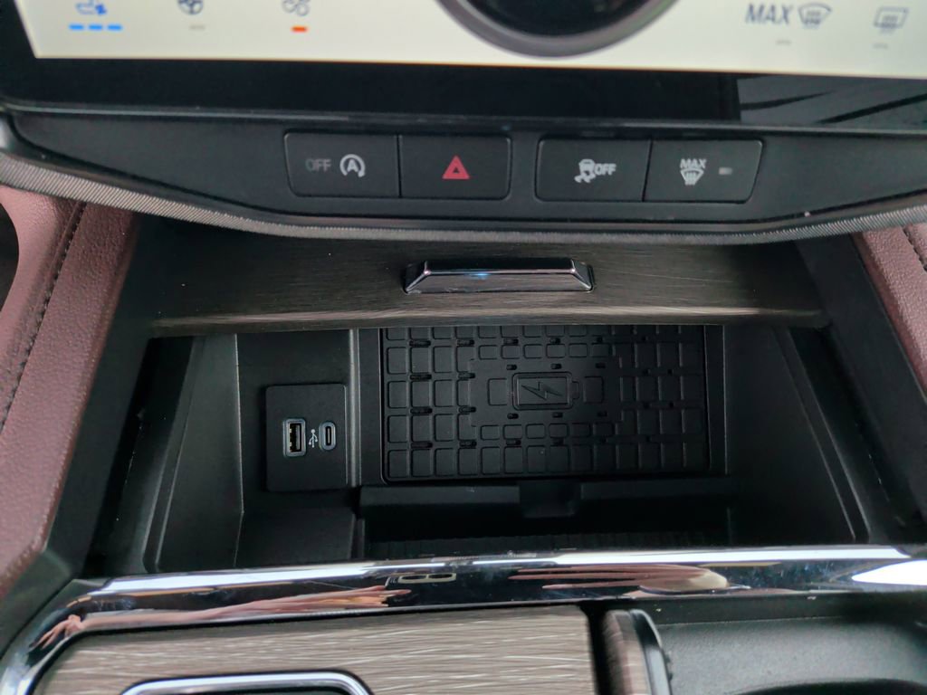 Certified 2024 Ford Expedition Limited AWD/4WD image 22