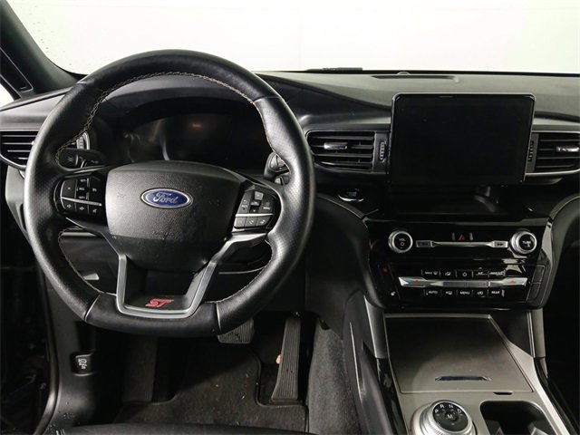 Certified 2023 Ford Explorer ST image 9