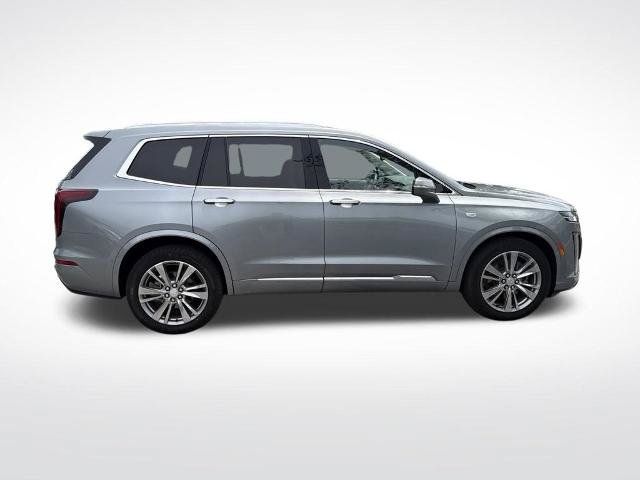 Used 2024 Cadillac XT6 Premium Luxury w/ Technology Package FWD image 4