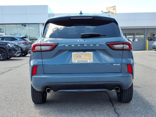Certified 2024 Ford Escape ST-Line w/ Tech Pack #1 AWD/4WD image 5