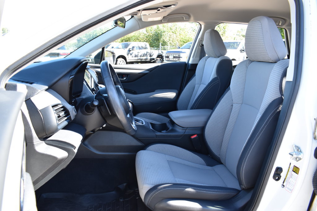 Used 2024 Subaru Outback Premium AWD/4WD image 27