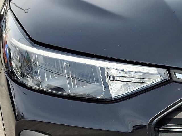 Certified 2024 Ford Escape ST-Line w/ Cold Weather Package FWD image 9