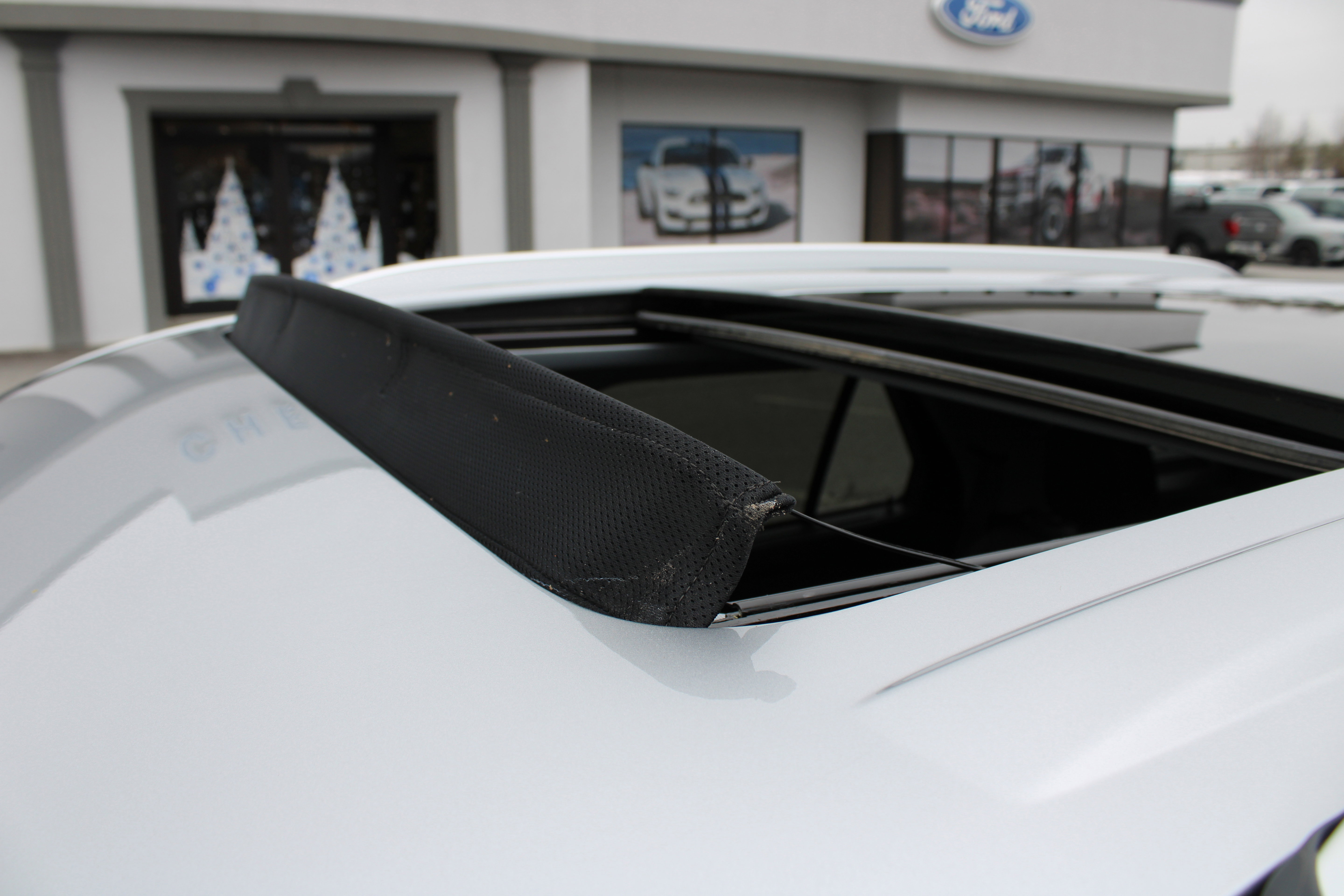 Certified 2021 Ford Explorer Limited w/ Equipment Group 301A image 26