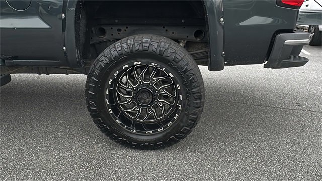 Used 2018 Chevrolet Silverado 2500 LTZ w/ Duramax Plus Package image 19