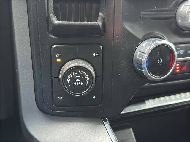 Certified 2022 Ford F150 Lariat w/ Equipment Group 501A Mid image 35