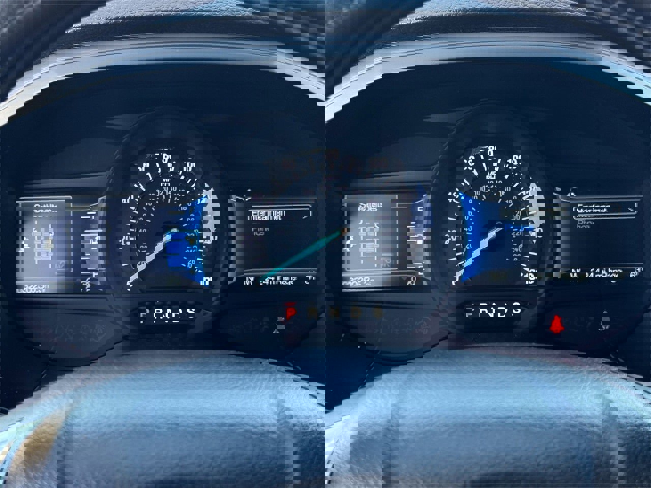 Certified 2024 Ford Edge SEL w/ Convenience Package image 15