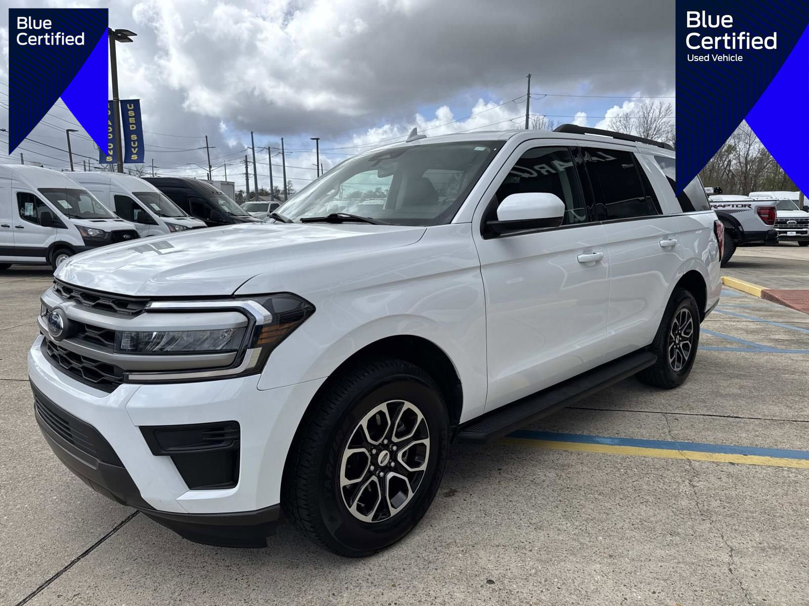 Certified 2024 Ford Expedition XLT image 1