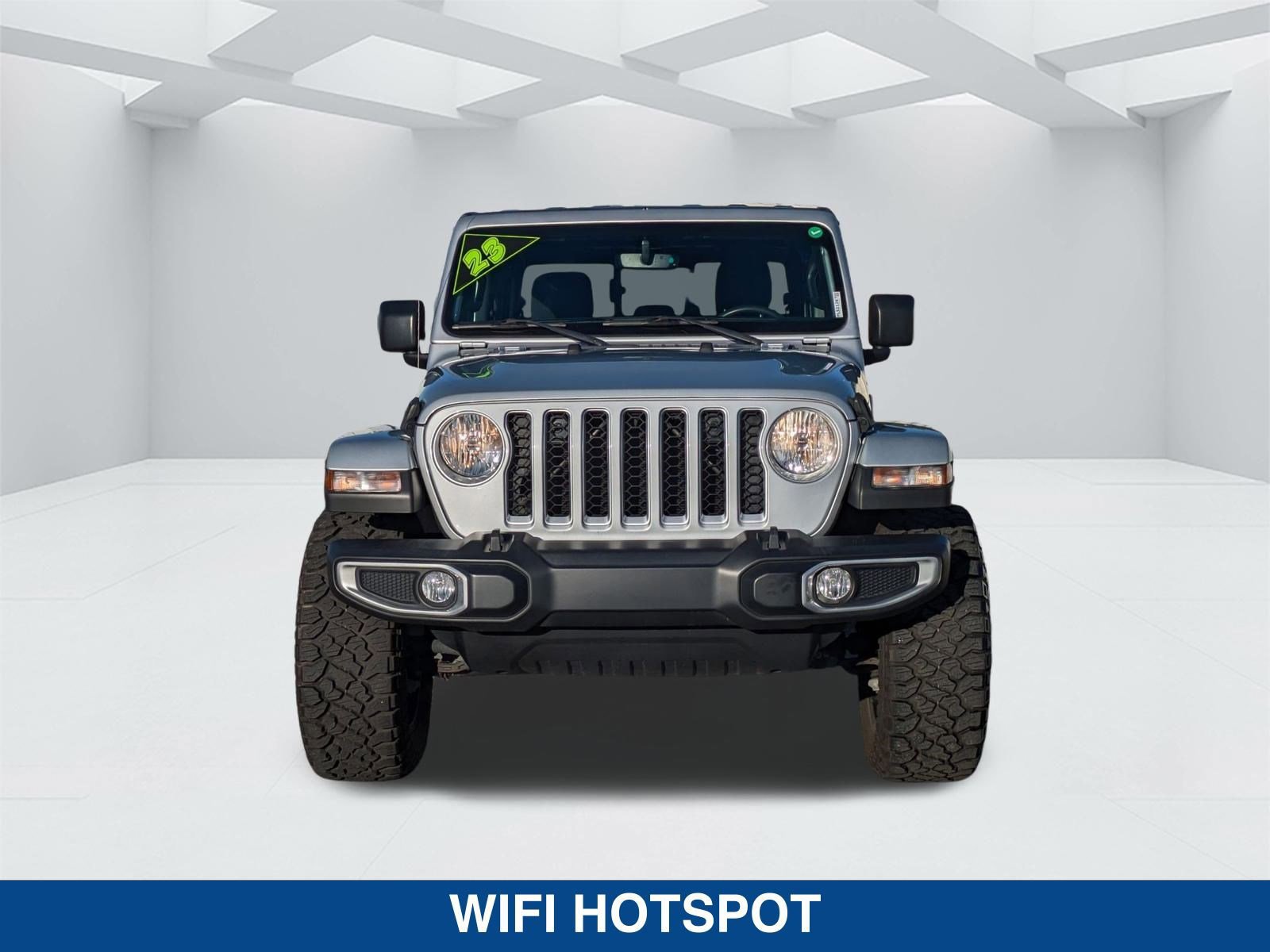Used 2023 Jeep Gladiator Overland image 8