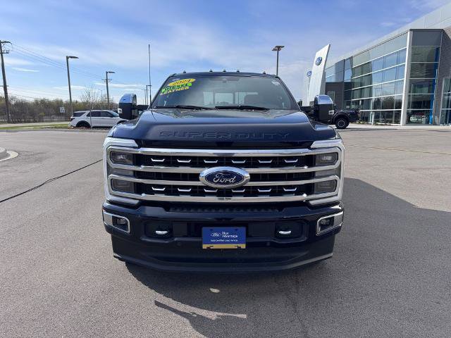 Certified 2024 Ford F250 Platinum w/ FX4 Off-Road Package AWD/4WD image 8