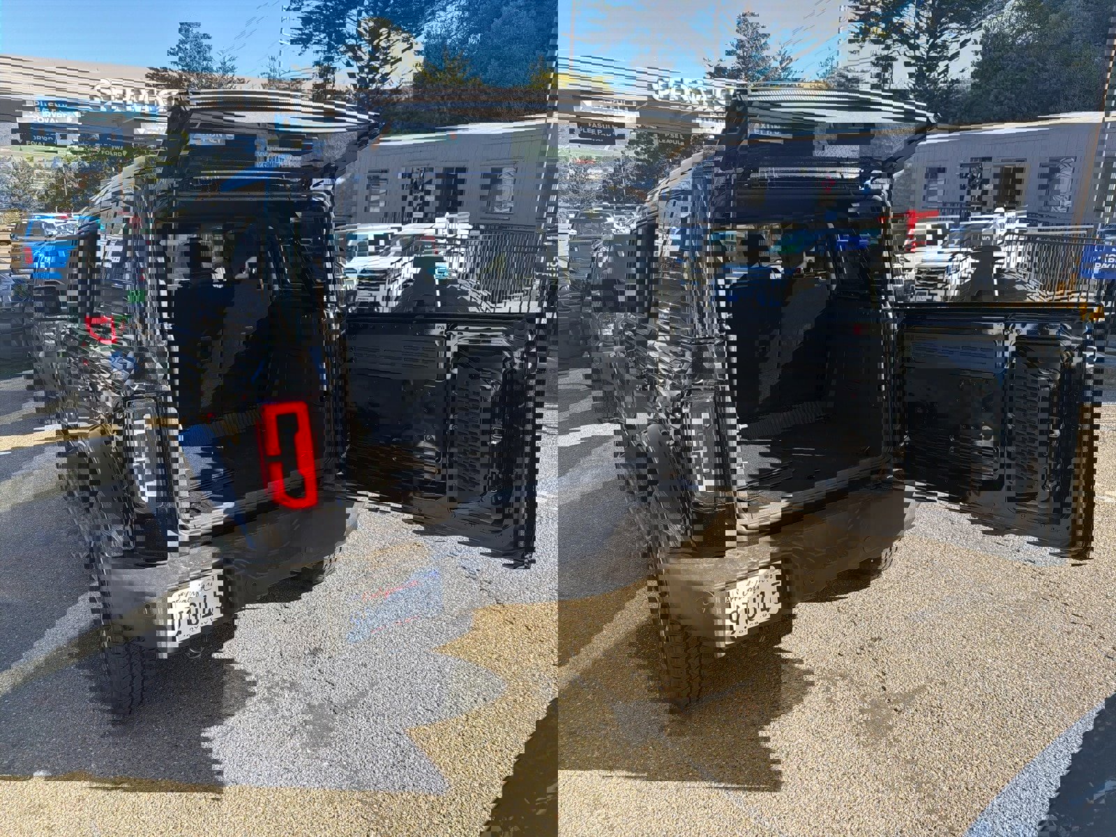 Certified 2025 Ford Bronco Outer Banks image 8