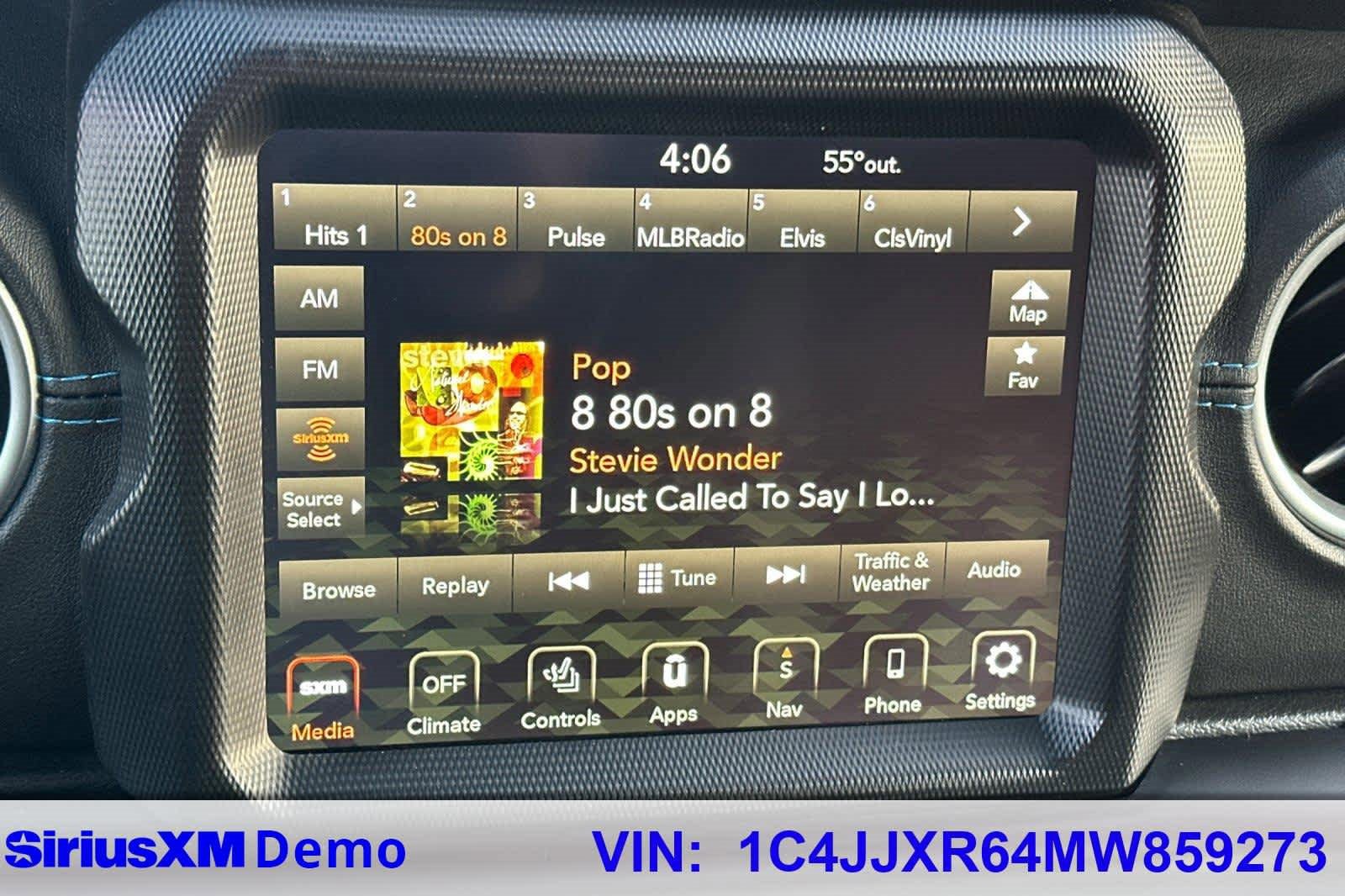 Used 2021 Jeep Wrangler Unlimited Rubicon 4xe w/ Steel Bumper Group image 29