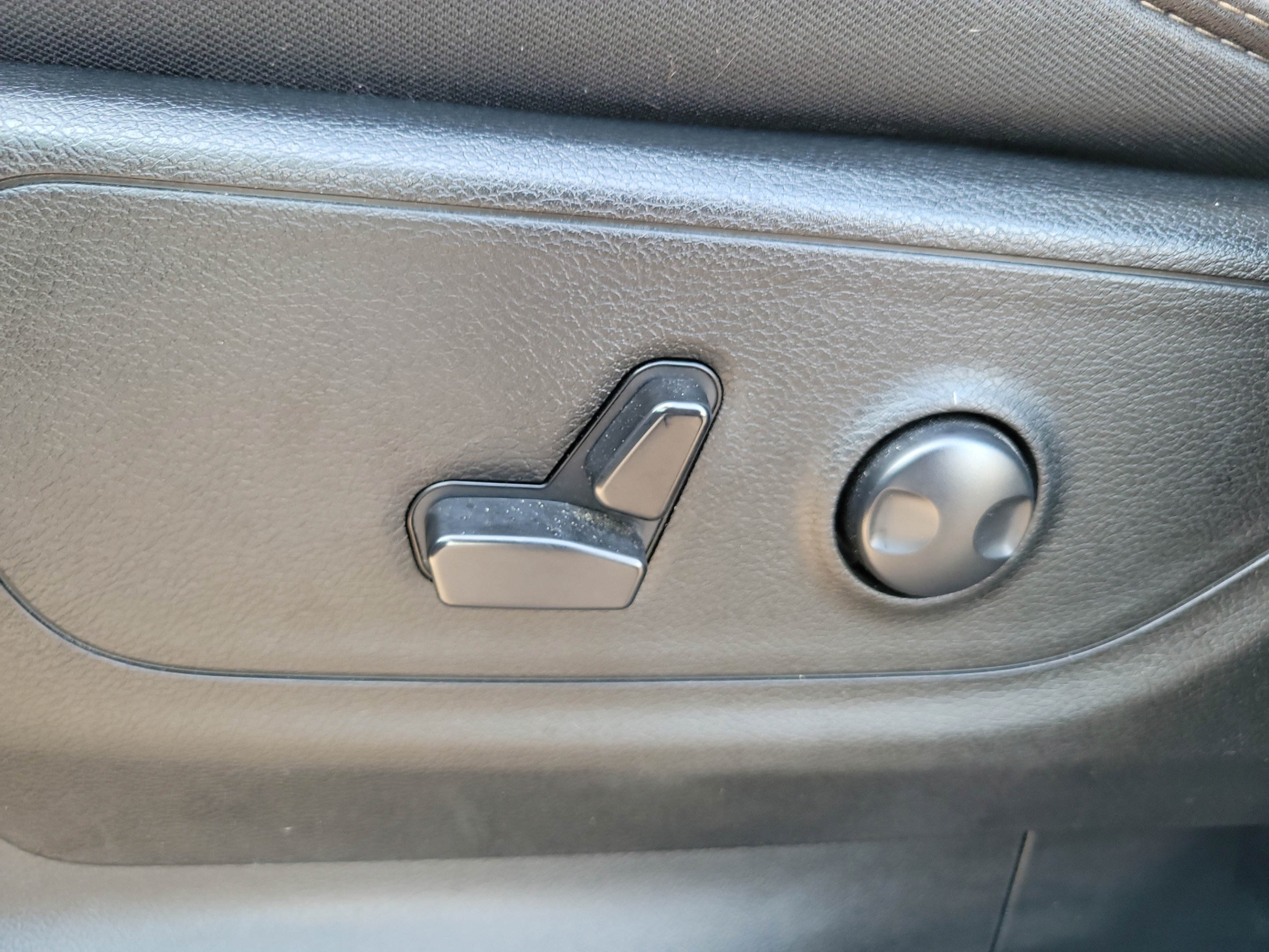 Used 2023 RAM 1500 Big Horn AWD/4WD image 16