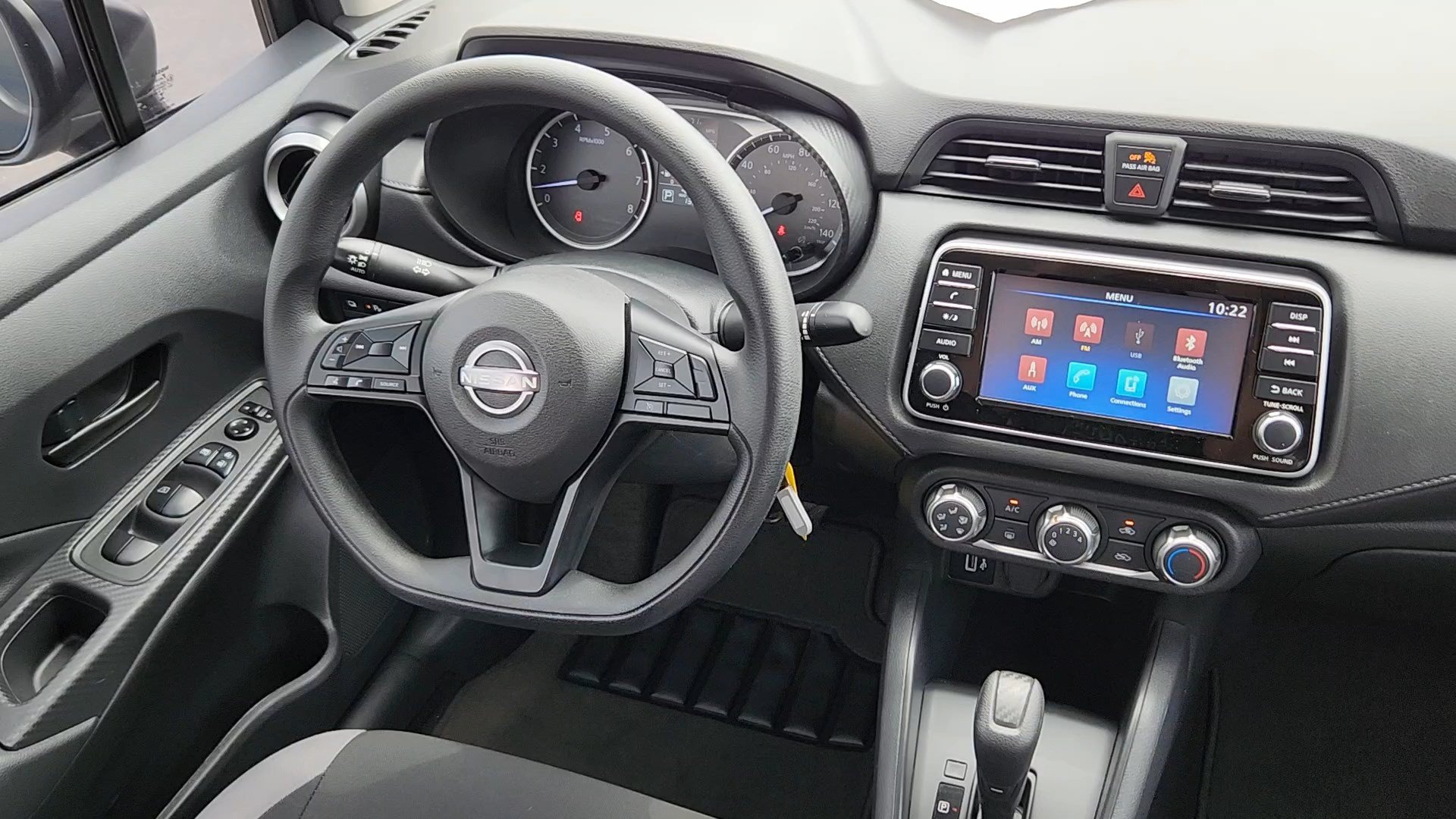 Used 2025 Nissan Versa S w/ Trunk Package FWD image 5