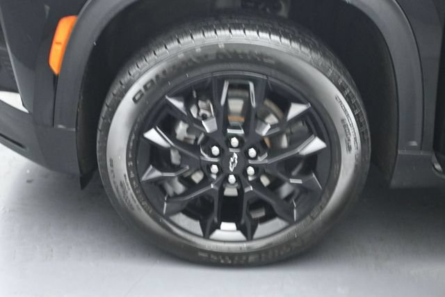 Used 2024 Chevrolet Traverse LT w/ Midnight/Sport Edition AWD/4WD image 33