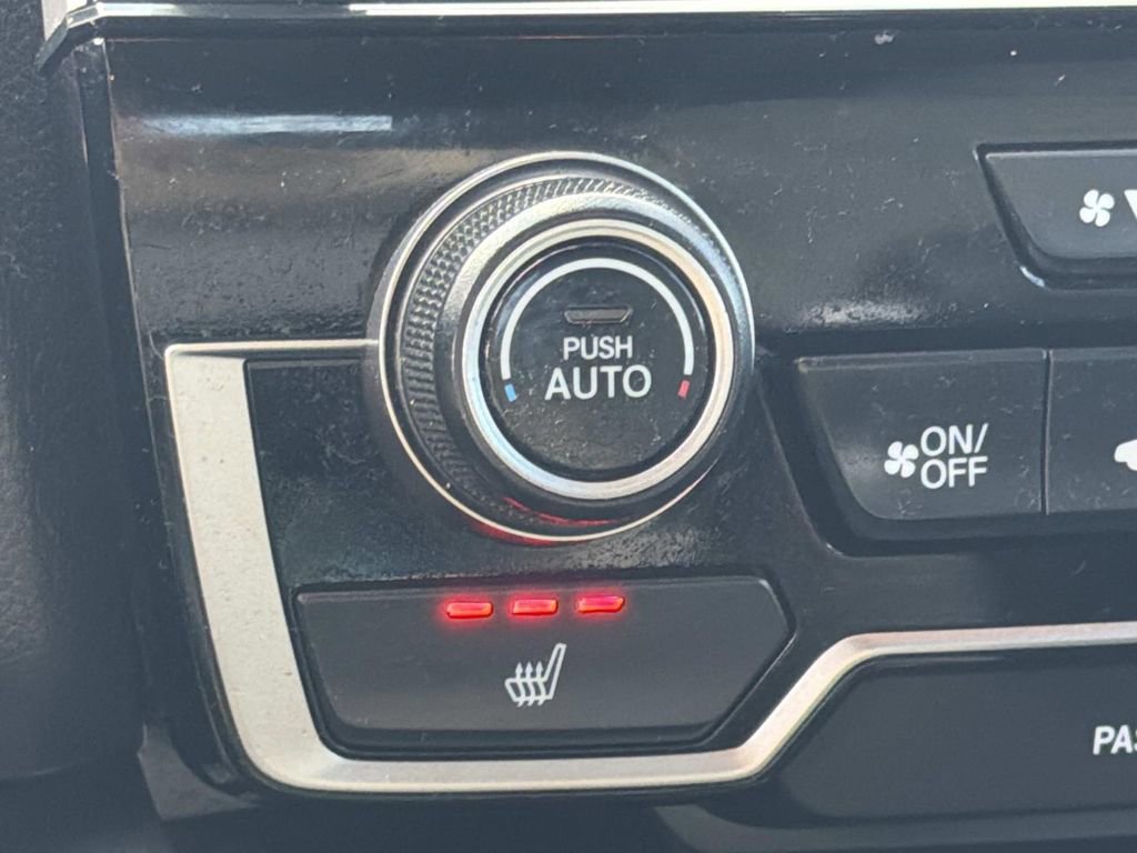 Used 2018 Honda CR-V EX image 16