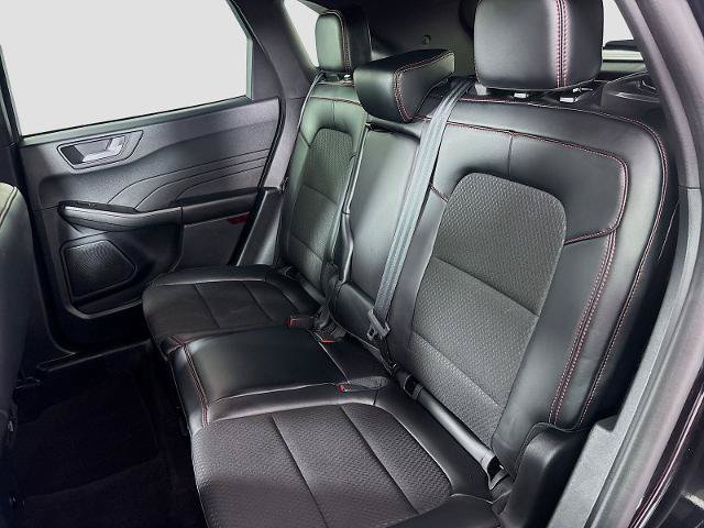 Certified 2025 Ford Escape ST-Line AWD/4WD image 22