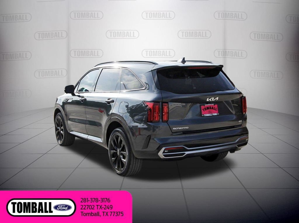 Used 2023 Kia Sorento SX AWD/4WD image 5