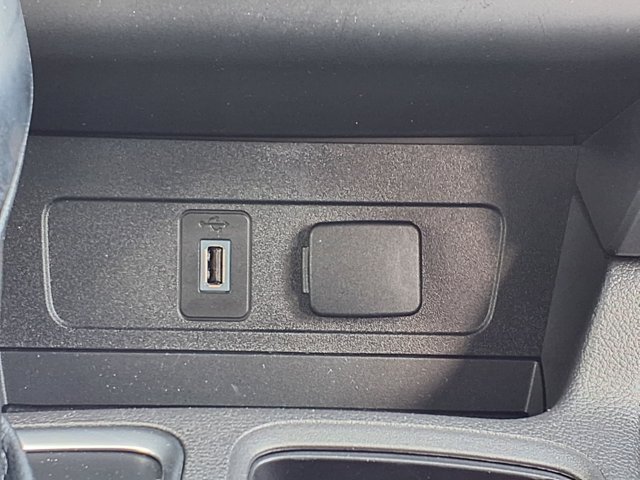 Certified 2019 Ford Escape SE AWD/4WD image 11