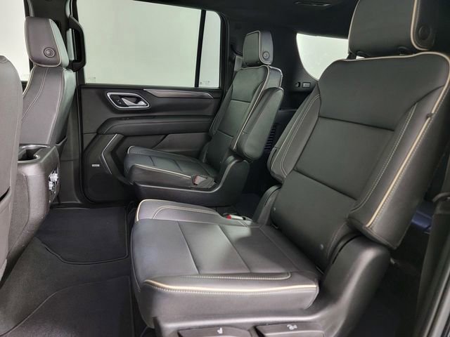 Used 2022 GMC Yukon XL SLT image 13