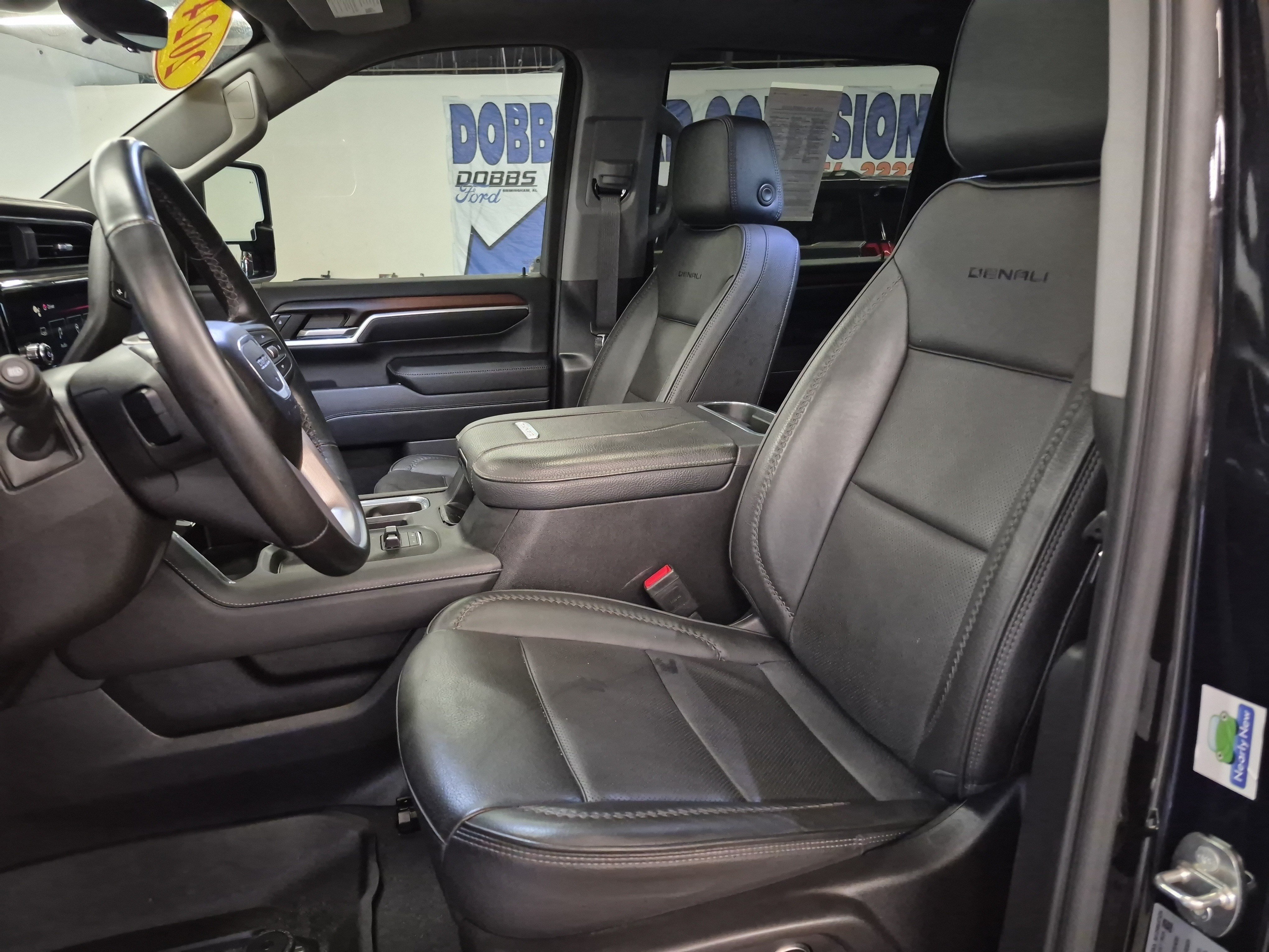 Used 2024 GMC Sierra 3500 Denali w/ Denali Reserve Package AWD/4WD image 13
