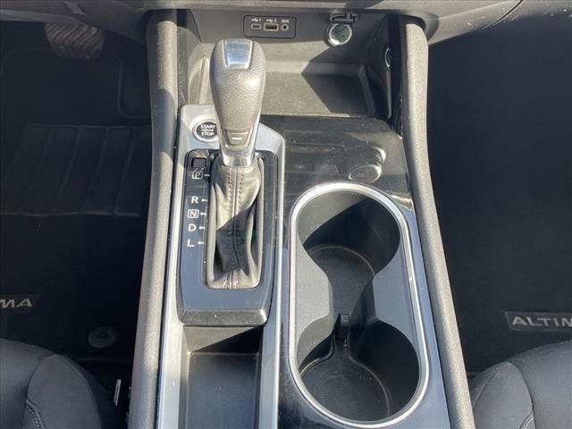 Used 2024 Nissan Altima 2.5 SV image 22
