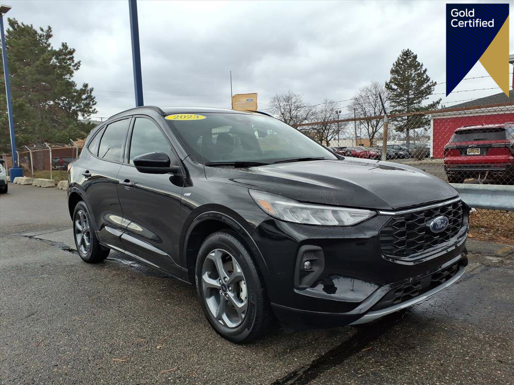 Certified 2023 Ford Escape ST-Line Select image 1