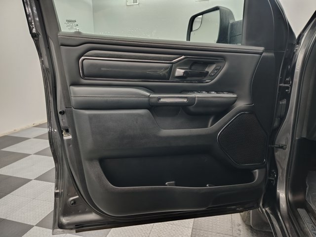 Used 2022 RAM 1500 Limited w/ Body Color Bumper Group AWD/4WD image 25