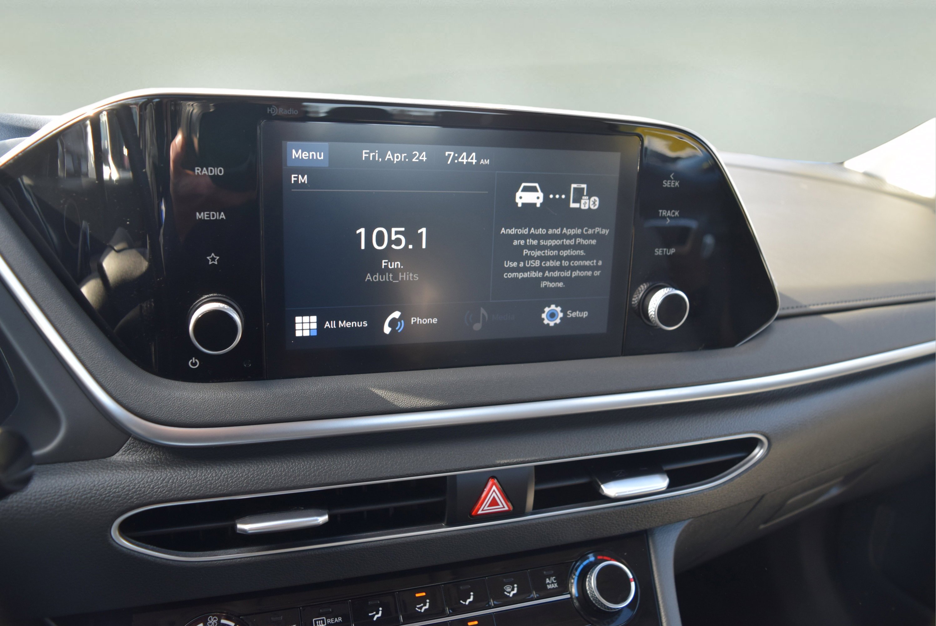 Used 2020 Hyundai Sonata SE w/ Cargo Package FWD image 12