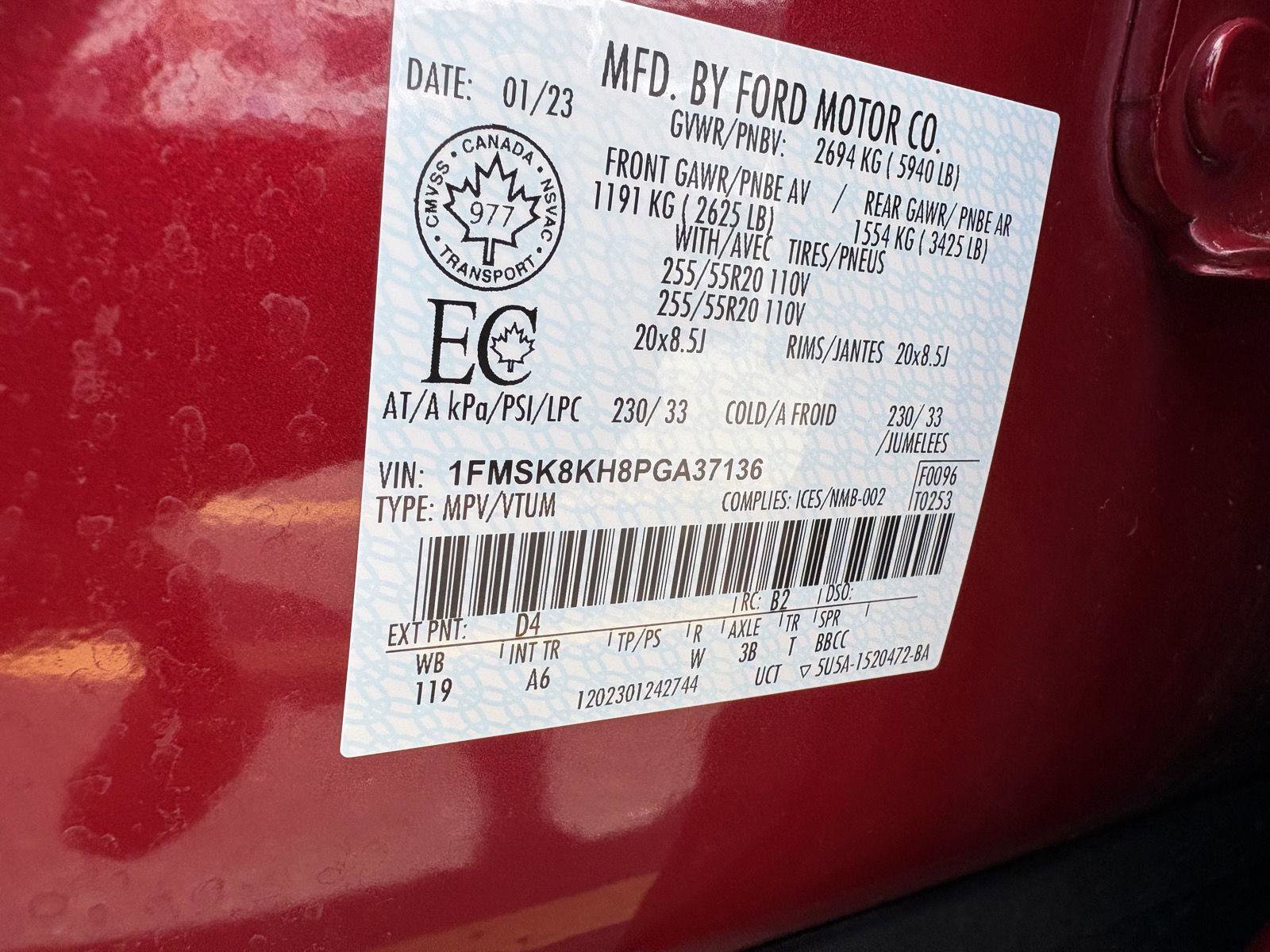 Certified 2023 Ford Explorer ST-Line w/ Class IV Trailer Tow Package AWD/4WD image 17
