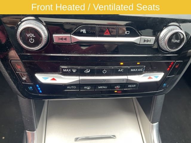 Certified 2023 Ford Explorer Limited w/ Limited Technology Package image 14